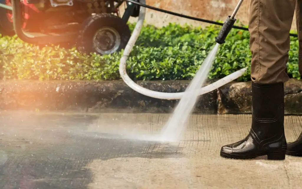 Buying Guide For Best Pressure Washing Work Boots